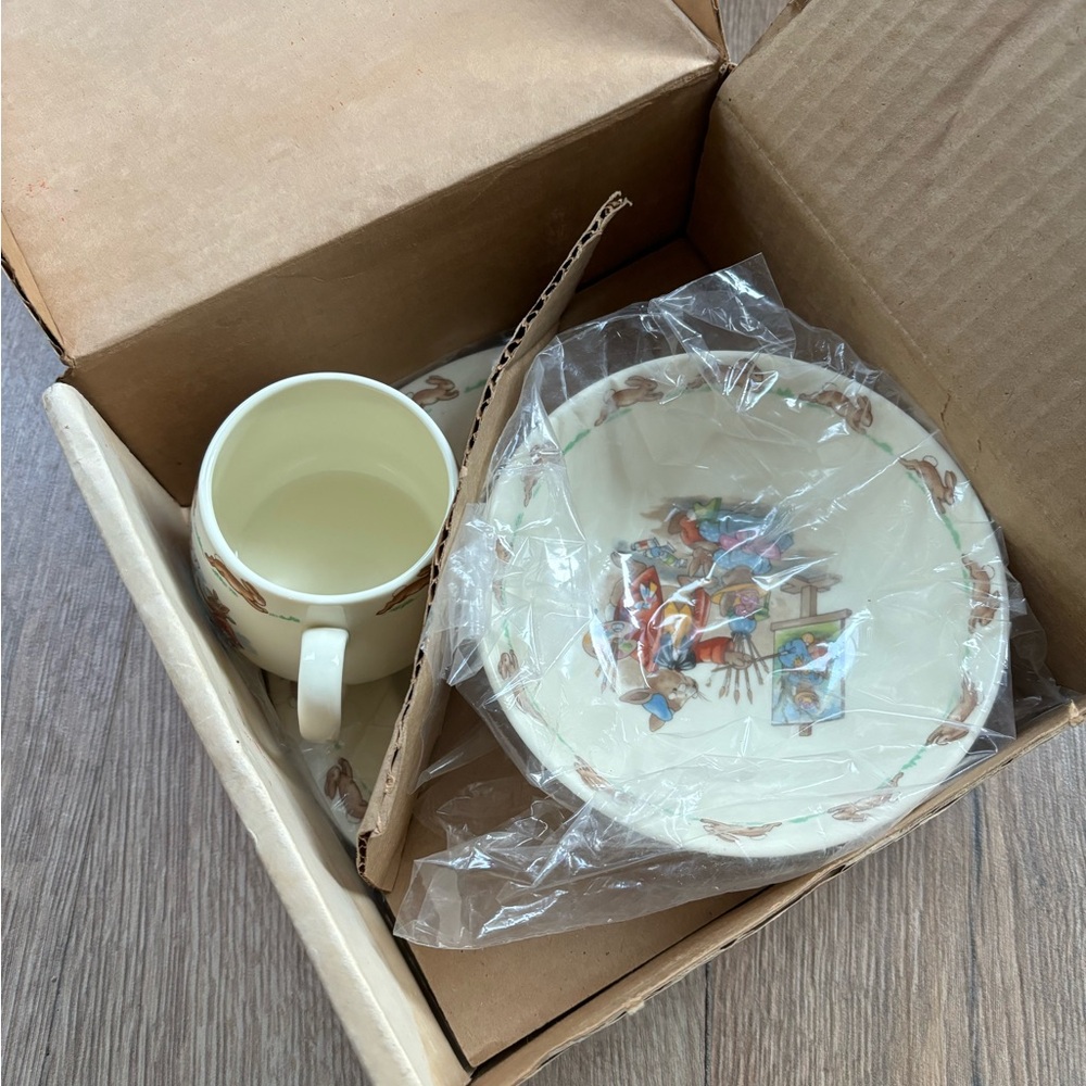 Easter Royal Doulton Bunnykins 3 piece Child's Dish Set Bone England Heirloom - Picture 10 of 15